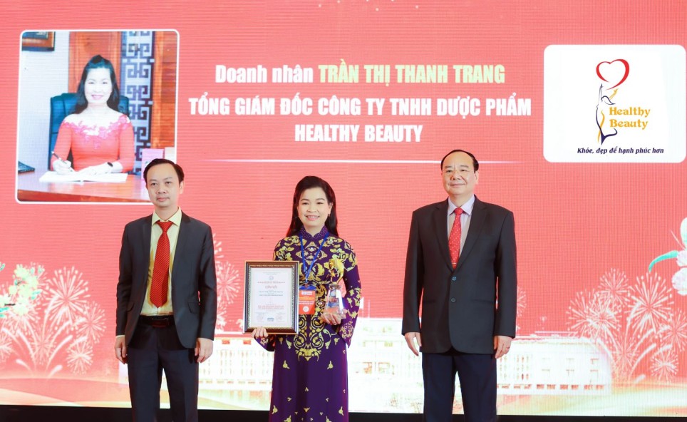 Dược sĩ - Doanh nhân Trần Thị Thanh Trang: Luôn mang trong mình chữ TÂM của nghề Y