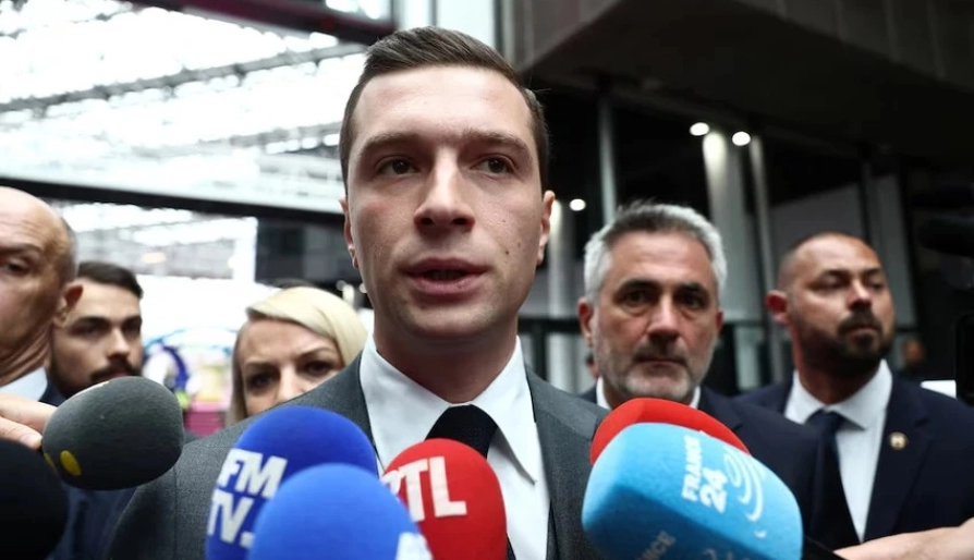 Pháp: Lãnh đạo đảng cực hữu nêu rõ mục tiêu vị trí chính phủ sau bầu cử