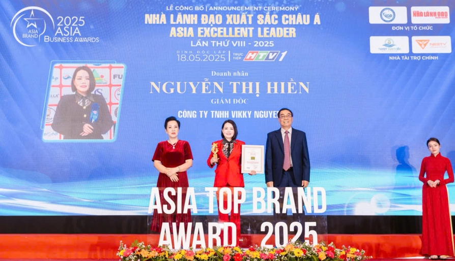 CEO Học viện đánh vần tiếng Anh Nguyễn Thị Hiền được Vinh danh Nhà Lãnh Đạo Xuất Sắc Châu Á 2025