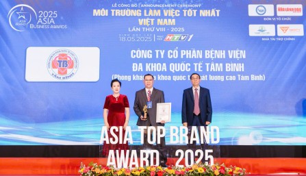 Công ty CP Bệnh viện Đa khoa Quốc tế Tâm Bình vinh dự đón nhận giải thưởng Môi trường làm việc tốt nhất Việt Nam 2025