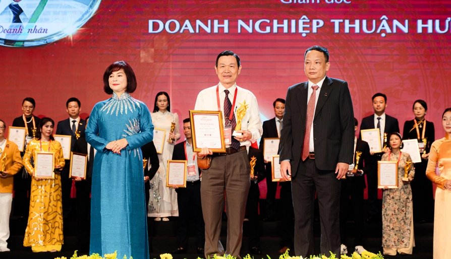 Doanh Nhân Ngô Mộc Thuận với hành trình ba mươi năm cống hiến, tận tâm vì cộng đồng