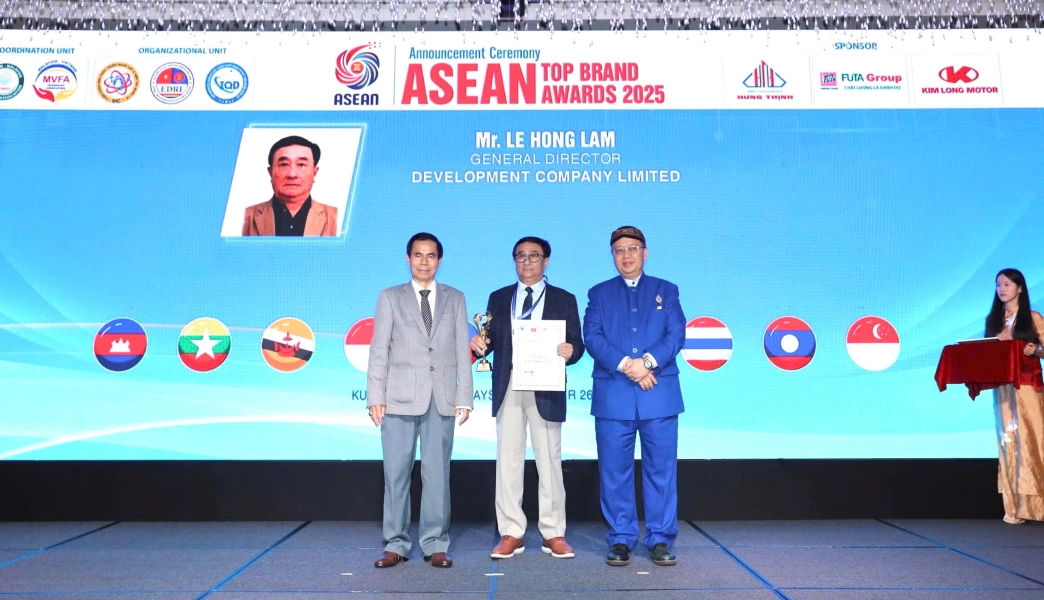 Tự hào Công ty TNHH Phát triển và Hệ thống Bệnh viện Mắt Hitec - Thương hiệu Việt được vinh danh tại ASEAN Top Brand 2025