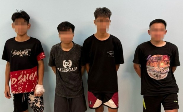 Triệu tập, xử lý nghiêm nhóm "trẻ trâu" lạng lách trên cầu Nhật Tân