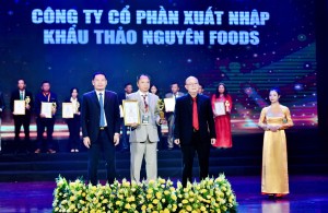 Thương hiệu  Dona Meat vươn tầm quốc tế vinh dự nhận giải thưởng “Thương Hiệu Tín Nhiệm Hàng Đầu Châu Á - Asia Top Brand Award 2024”.