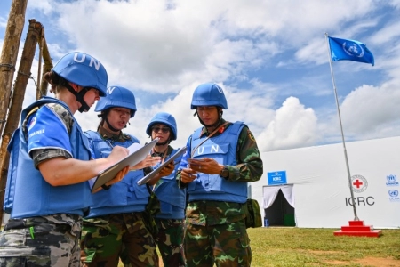 Đề xuất nâng lương trước niên hạn cho sĩ quan hoàn thành tốt nhiệm vụ gìn giữ hòa bình