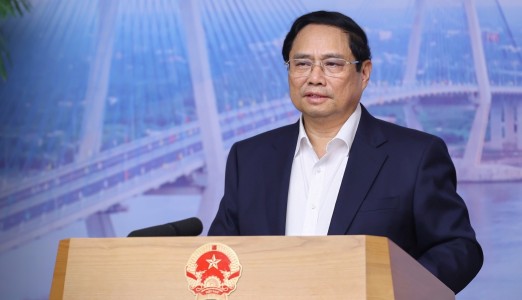 Thủ tướng: Thay thế kịp thời cán bộ yếu kém, gây nhũng nhiễu trong đầu tư công