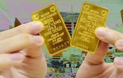 Vì sao vàng miếng một chữ bị &#039;chê&#039;, SJC ngừng thu mua?