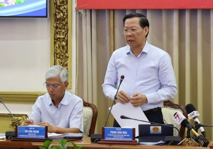 Chủ tịch TP.HCM: Giải ngân đầu tư công vẫn rất chậm, chưa được 20%