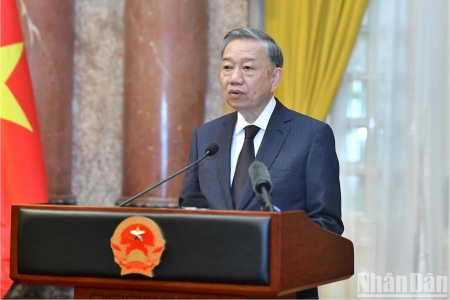 Tổng Bí thư, Chủ tịch nước Tô Lâm gặp mặt 150 gương điển hình tham mưu giỏi, phục vụ tốt