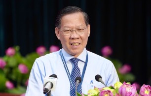 Chủ tịch TP HCM kêu gọi người dân mua trái phiếu đóng góp làm metro