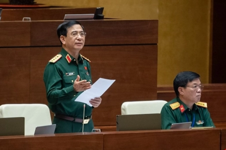 Đề xuất tăng tuổi nghỉ hưu của sĩ quan quân đội