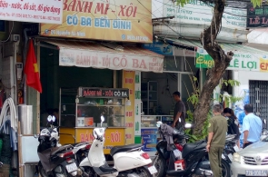 Hàng chục người nghi ngộ độc sau ăn bánh mì ở Vũng Tàu