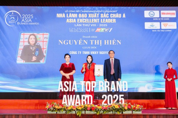 CEO Học viện đánh vần tiếng Anh Nguyễn Thị Hiền được Vinh danh Nhà Lãnh Đạo Xuất Sắc Châu Á 2025