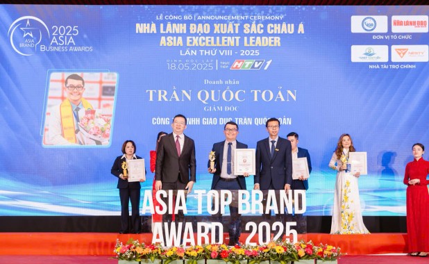 Thạc sĩ Trần Quốc Toản vinh dự đạt chứng nhận Nhà lãnh đạo- Nhà giáo xuất sắc châu Á 2025