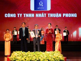 Givenu Việt Nam – Vinh dự nhận giải thưởng Top 10 “Thương hiệu Xuất sắc Việt Nam 2025”