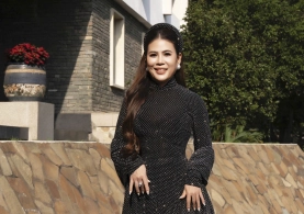 Doanh nhân Trần Thị Mỹ Lành: Bản lĩnh "nữ tướng" và nét duyên dáng trong tà áo dài truyền thống