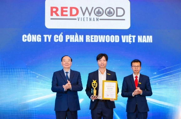 Redwood Việt Nam được vinh danh tại Asia Quality Products &amp; Services 2026, ghi dấu uy tín trong lĩnh vực đầu tư và định cư quốc tế