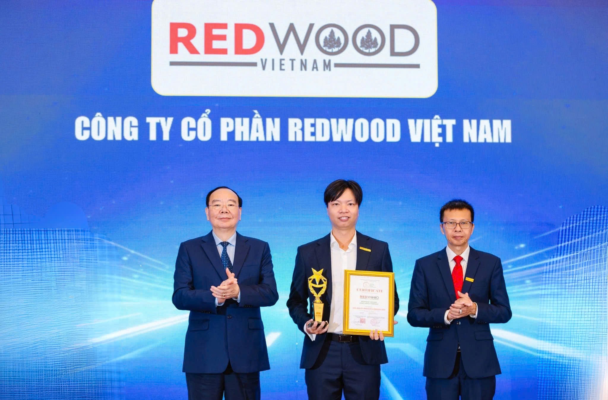 Redwood Việt Nam được vinh danh tại Asia Quality Products &amp; Services 2026, ghi dấu uy tín trong lĩnh vực đầu tư và định cư quốc tế